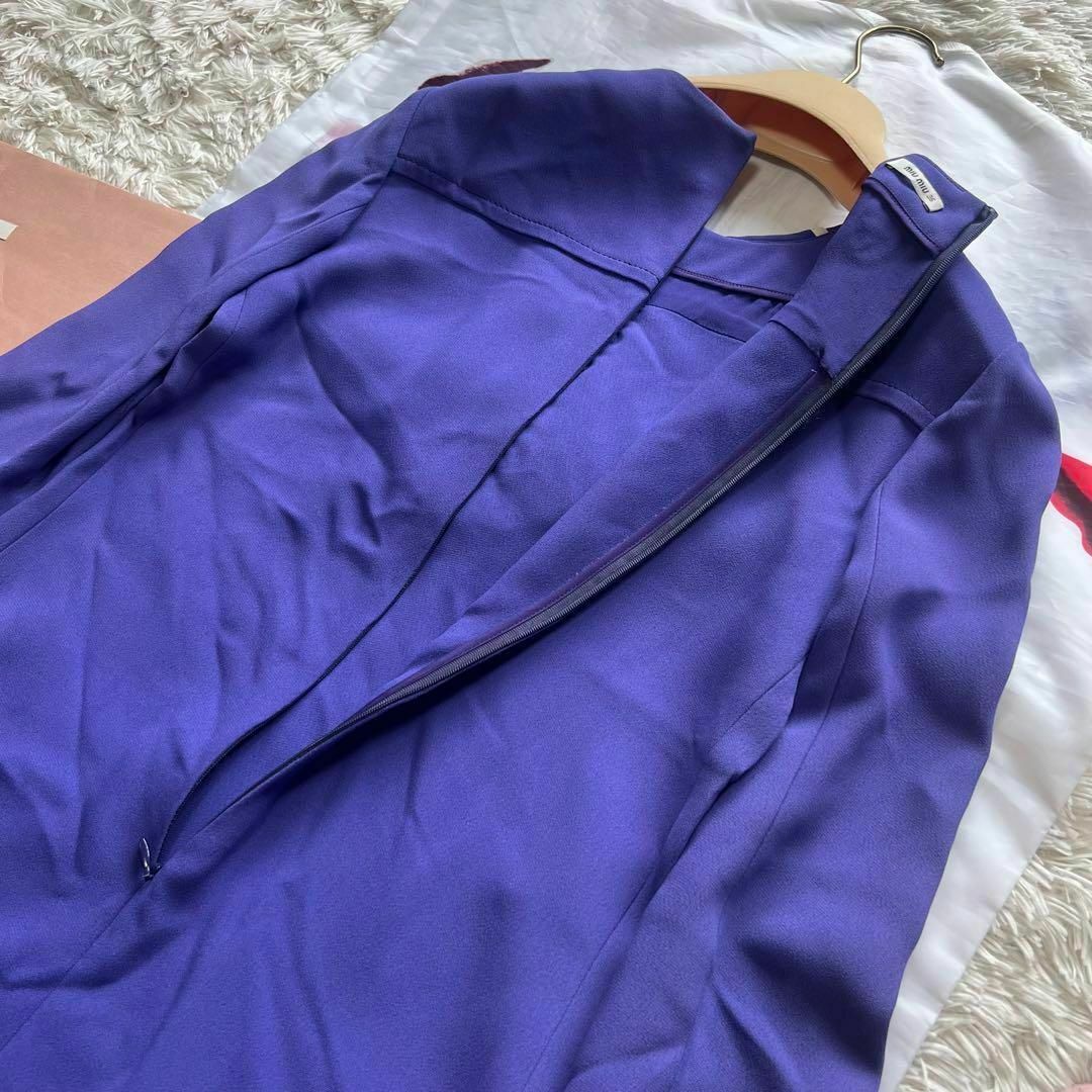 MIU MIU - 【美品】MIU MIU 膝丈ワンピース フリル フレア 長袖 MIU MIU - 【美品】MIU MIU 膝丈ワンピース フリル フレア 長袖