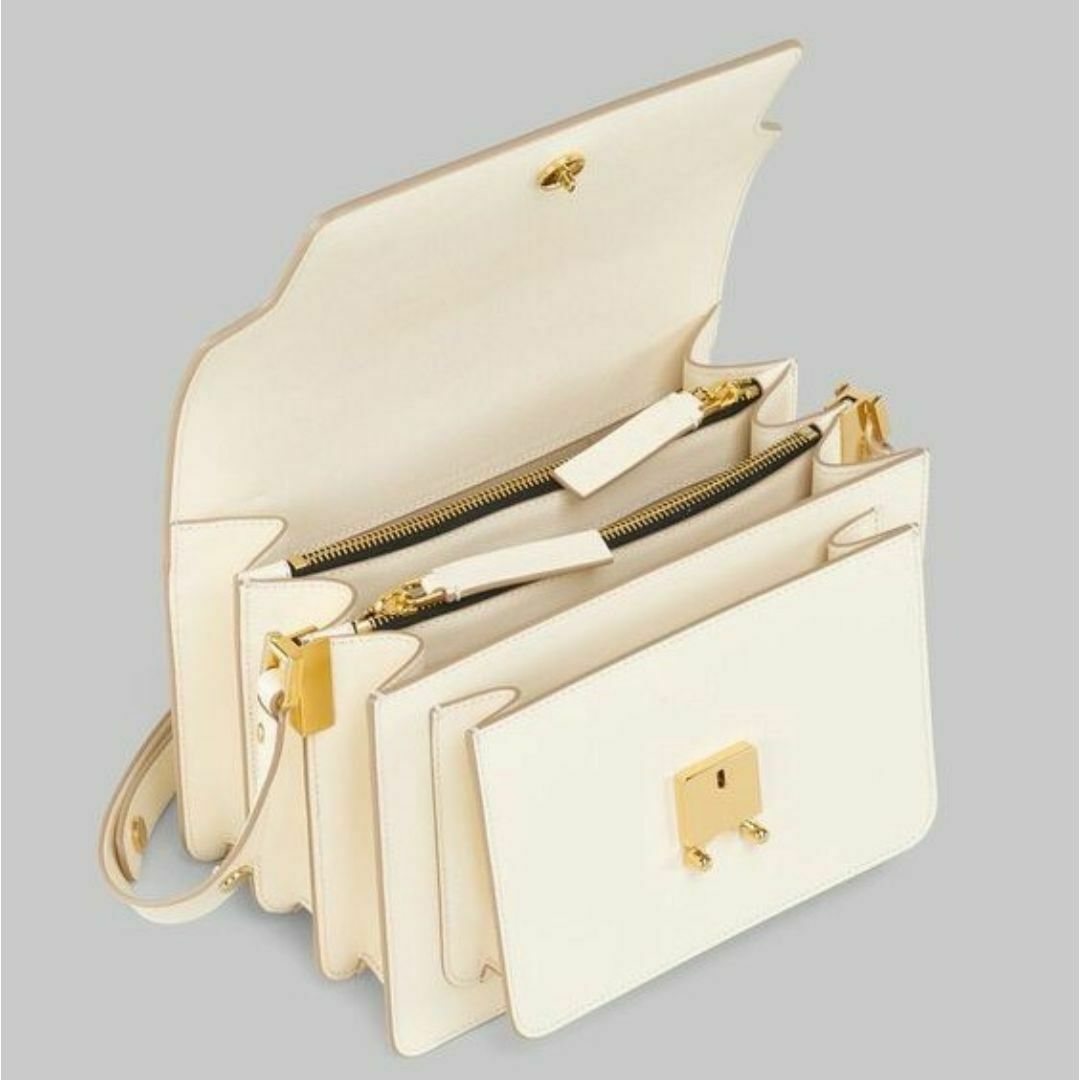 MARNI - 現行品タグ付きサフィアーノレザー製Trunkバッグ MARNI - 現行品タグ付きサフィアーノレザー製Trunkバッグ