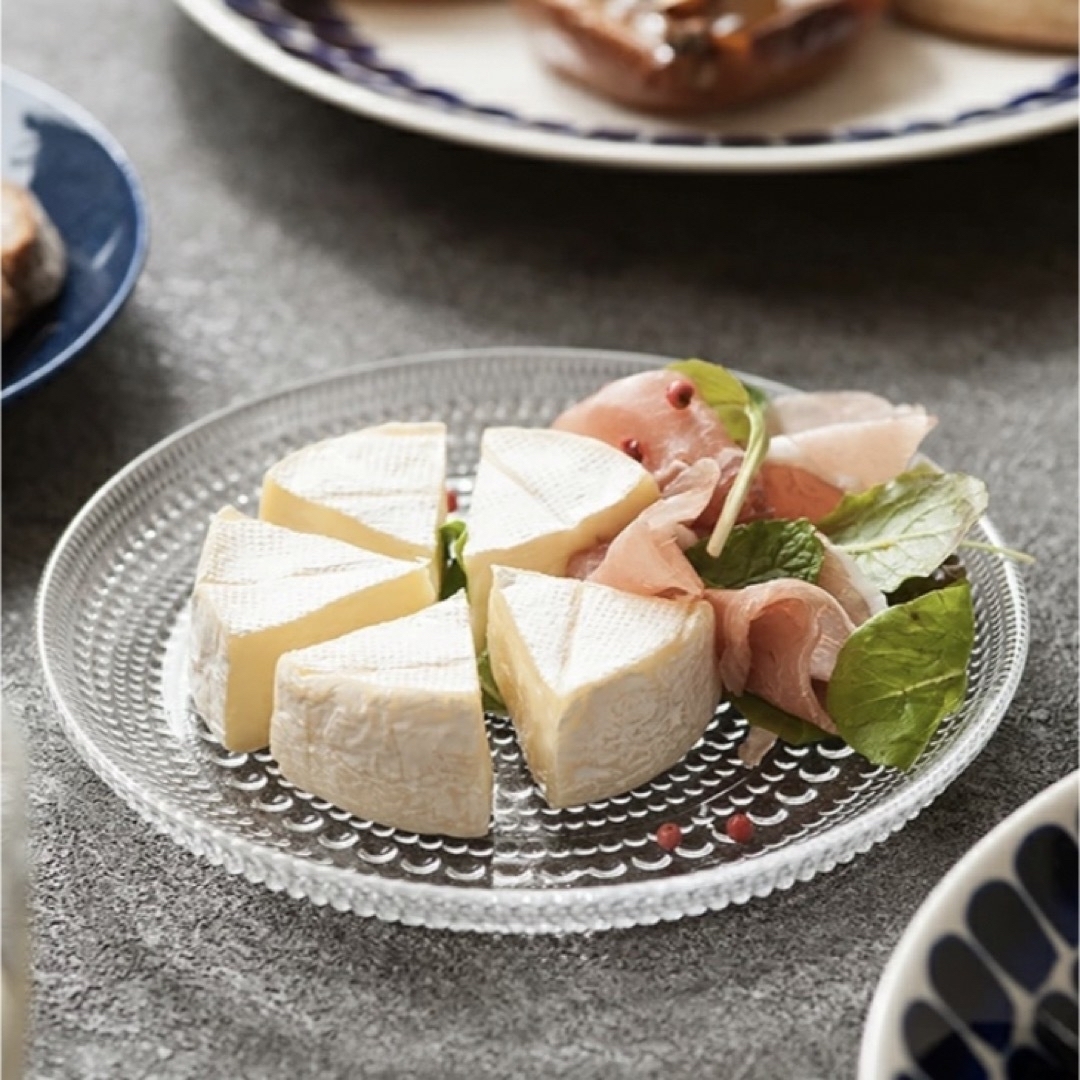 iittala - 新品 4点 イッタラ カステヘルミ ボウル 2個 プレート iittala - 新品 4点 イッタラ カステヘルミ ボウル 2個 プレート