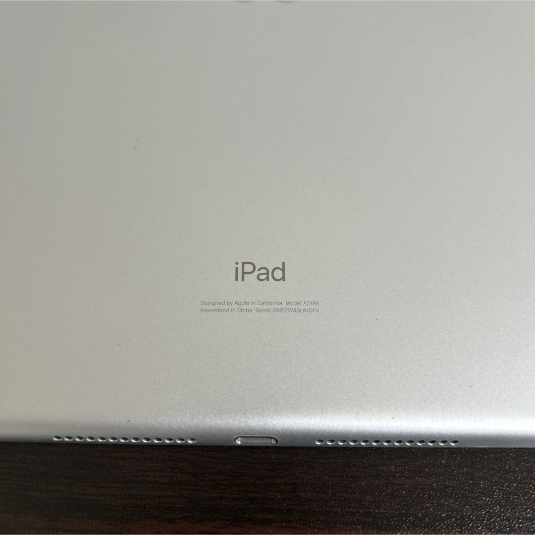 898 電池最良好 iPad7 第7世代 32GB SIMフリー 898 電池最良好 iPad7 第7世代 32GB SIMフリー