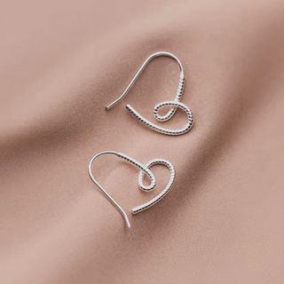 AHKAH(ピアス)のフリマアイテム一覧 AHKAH(ピアス)のフリマアイテム一覧