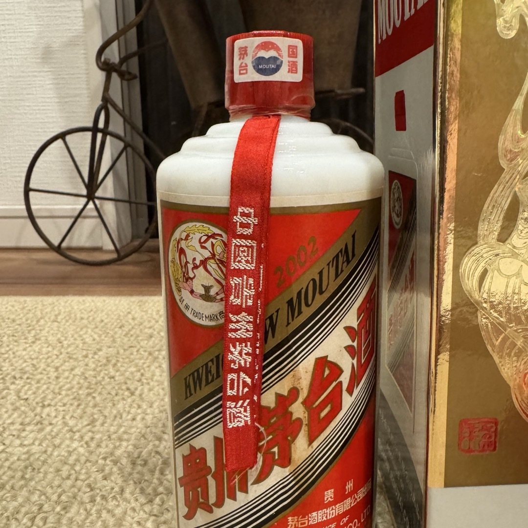 マオタイ酒 (中国の高級酒・マオタイ酒(貴州茅台酒)はなぜ マオタイ酒 (中国の高級酒・マオタイ酒(貴州茅台酒)はなぜ