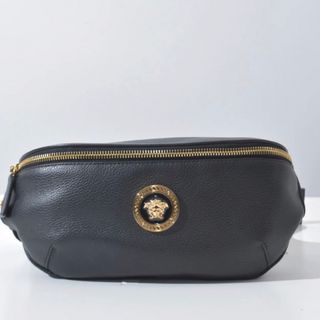 VERSACE(ボディーバッグ)のフリマアイテム一覧 VERSACE(ボディーバッグ)のフリマアイテム一覧