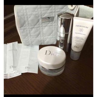 クリスチャンディオール(Christian Dior)の【未使用品】DIOR SNOW★2点セット(美容液)