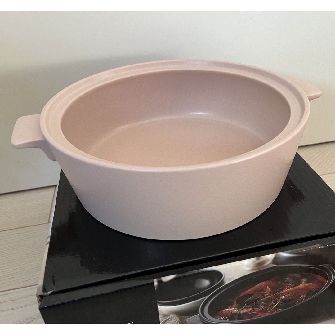 Francfranc(フランフラン)のクレイポット　お鍋　新品未使用 インテリア/住まい/日用品のキッチン/食器(鍋/フライパン)の商品写真