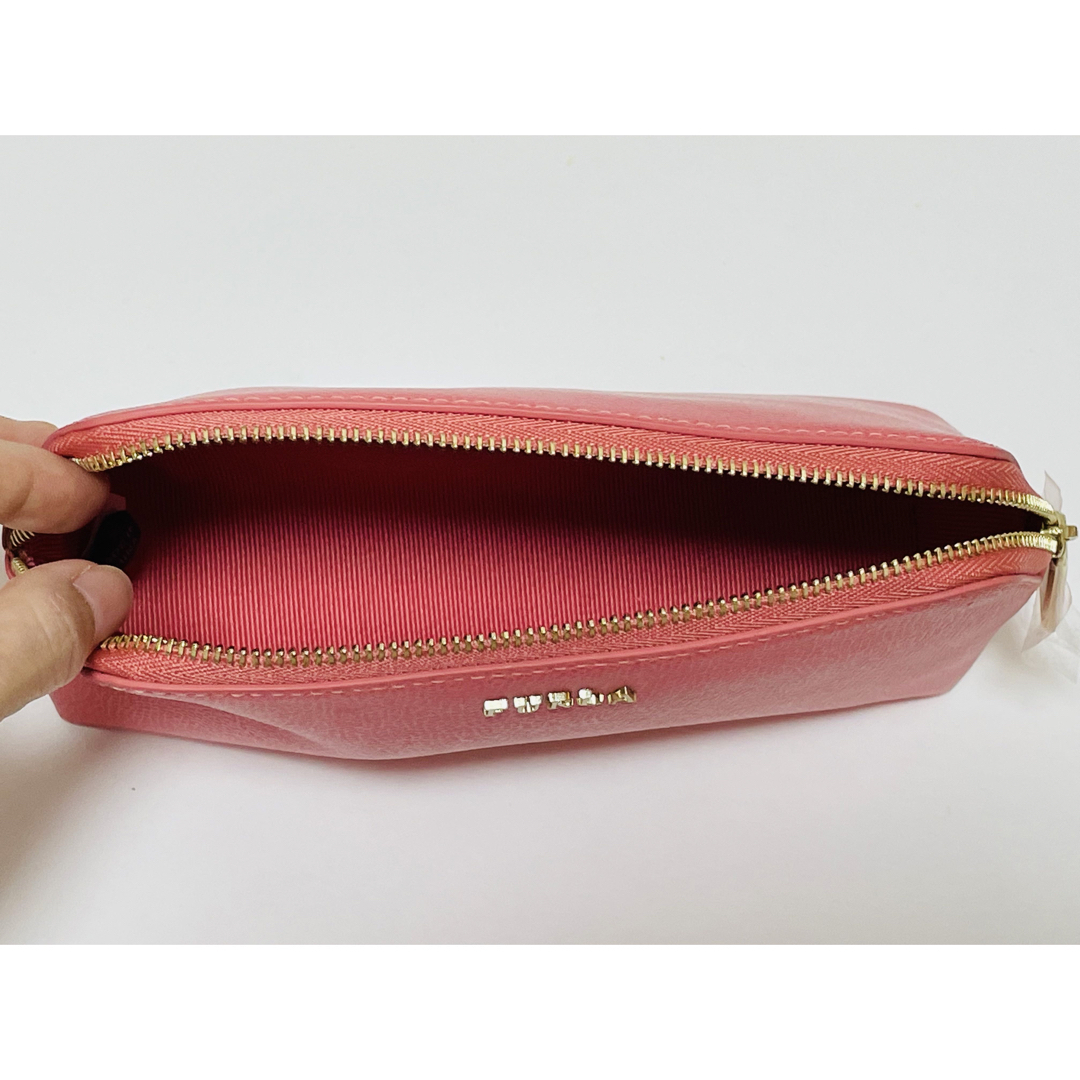 未使用新品】フルラコスメポーチ 小物入れ レザー☆ピンク 未使用新品】フルラコスメポーチ 小物入れ レザー☆ピンク