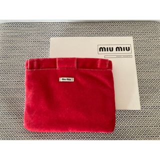 MIU MIU(ポーチ)のフリマアイテム一覧 MIU MIU(ポーチ)のフリマアイテム一覧