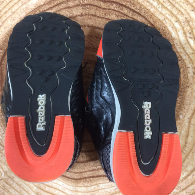 Reebok(リーボック)の専用です☆ キッズ/ベビー/マタニティのキッズ靴/シューズ(15cm~)(スニーカー)の商品写真