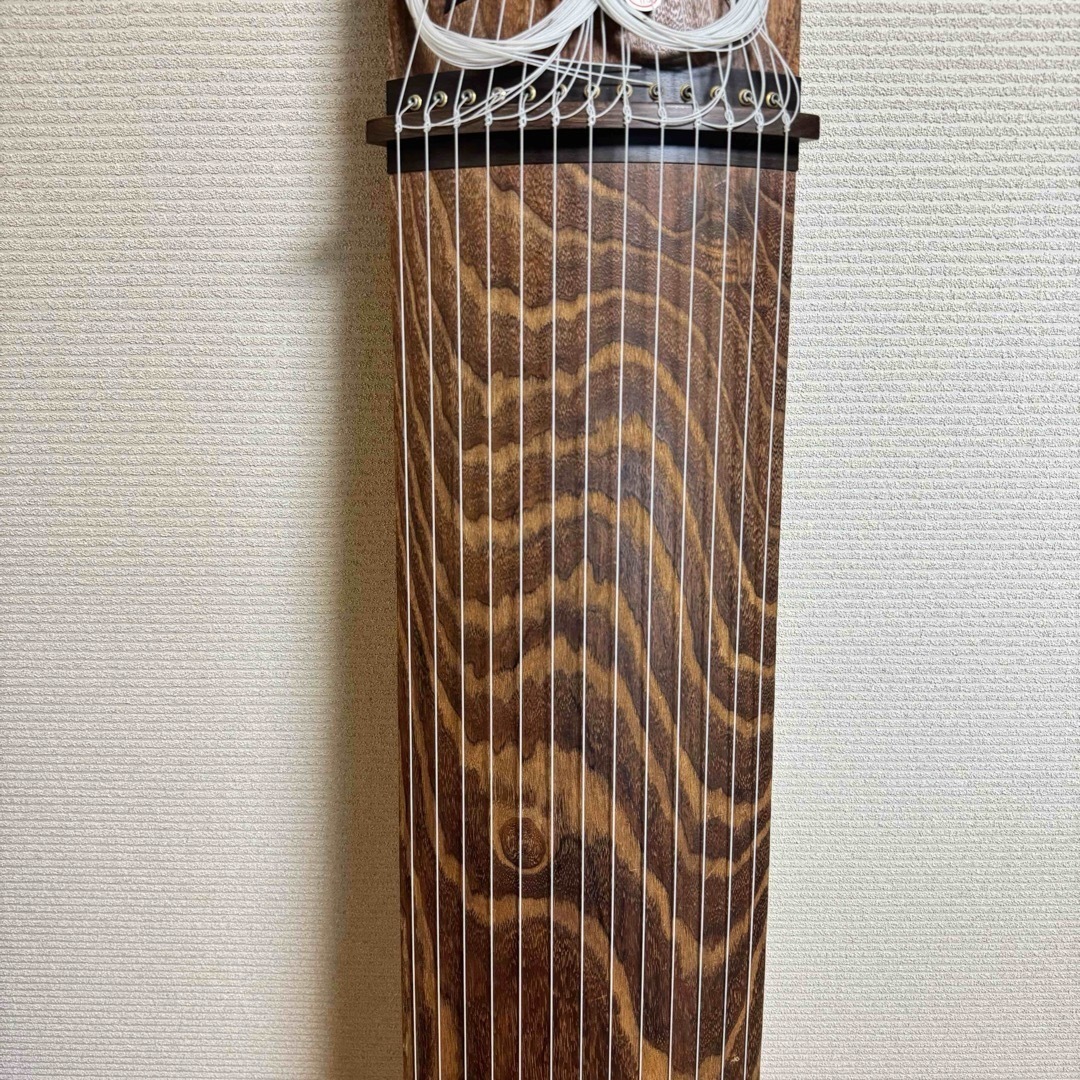 高級 箏 琴 綾杉彫 くり甲 透かし玉縁包み 山田流 蒔絵 螺鈿 13 高級 箏 琴 綾杉彫 くり甲 透かし玉縁包み 山田流 蒔絵 螺鈿 13