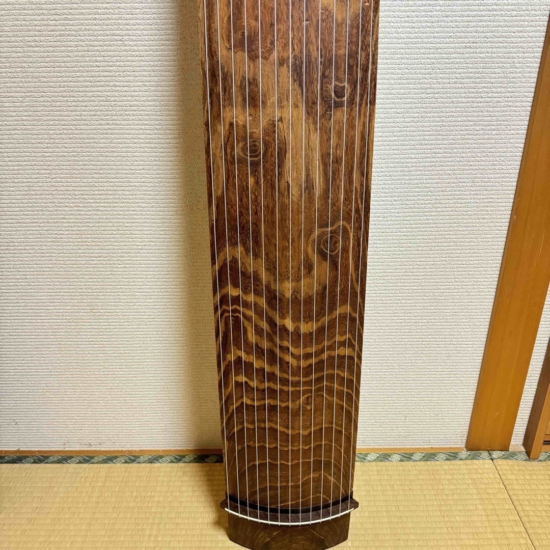 高級 箏 琴 綾杉彫 くり甲 透かし玉縁包み 山田流 蒔絵 螺鈿 13 高級 箏 琴 綾杉彫 くり甲 透かし玉縁包み 山田流 蒔絵 螺鈿 13
