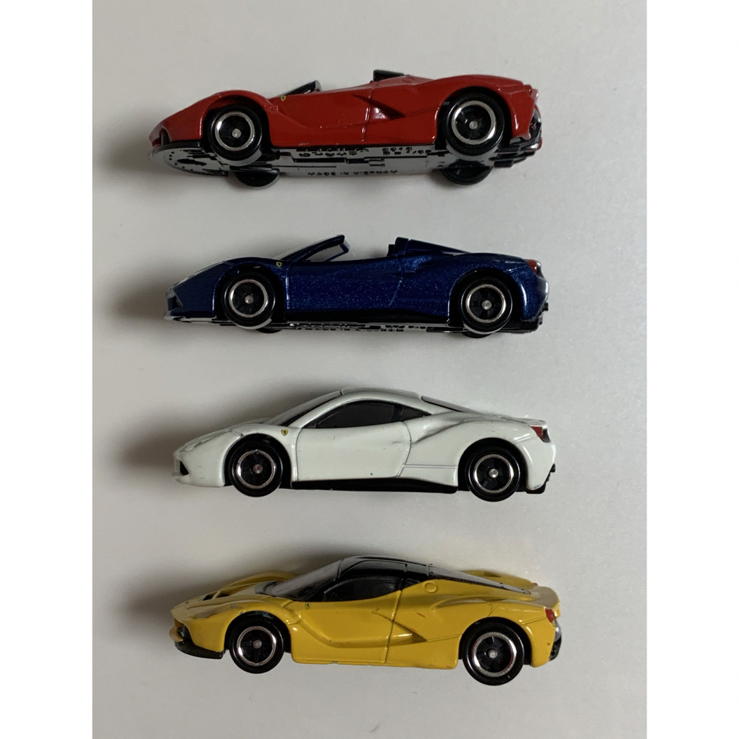 Takara Tomy - トミカ フェラーリセット 4台の通販 by Takara Tomy - トミカ フェラーリセット 4台の通販 by