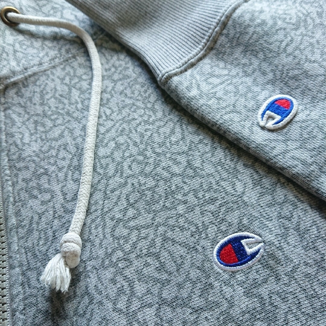 □KIKS TYO×チャンピオンリバースウィーブ/ジップアップ □KIKS TYO×チャンピオンリバースウィーブ/ジップアップ