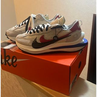 サカイ(sacai)のsacai × Nike Vapor Waffle "Royal Fuchsia(スニーカー)
