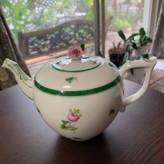 ヘレンド(Herend)の☆専用☆ヘレンド ウィーンの薔薇 ティーポット(食器)