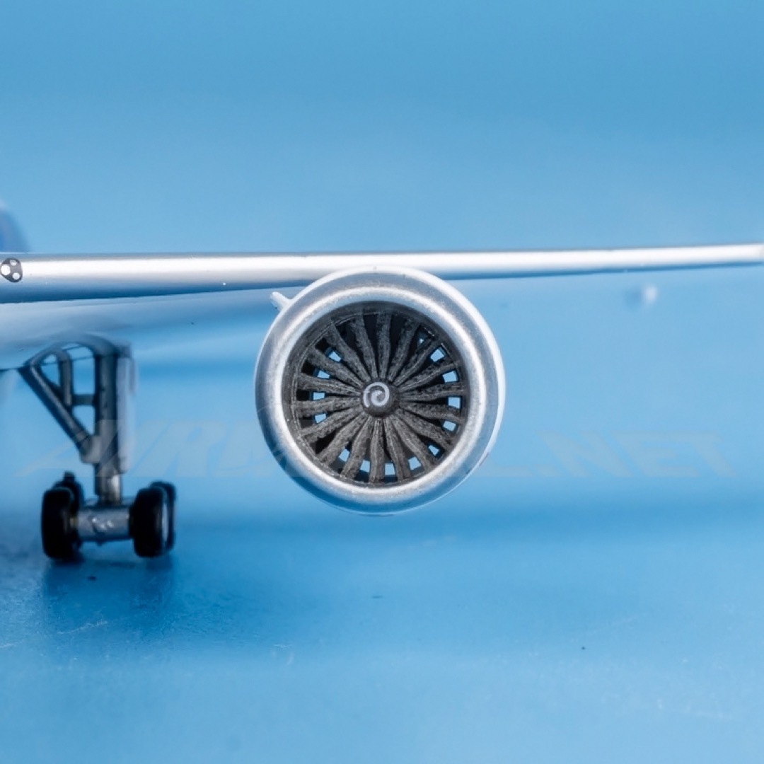 新品@ANA B787-8 成田空港70th特装ジェットの通販 by ハルト's 新品@ANA B787-8 成田空港70th特装ジェットの通販 by ハルト's