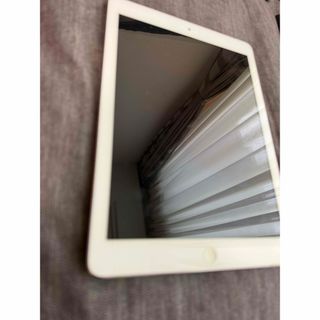 アイパッド(iPad)のジャンクiPad Air第一世代(タブレット)
