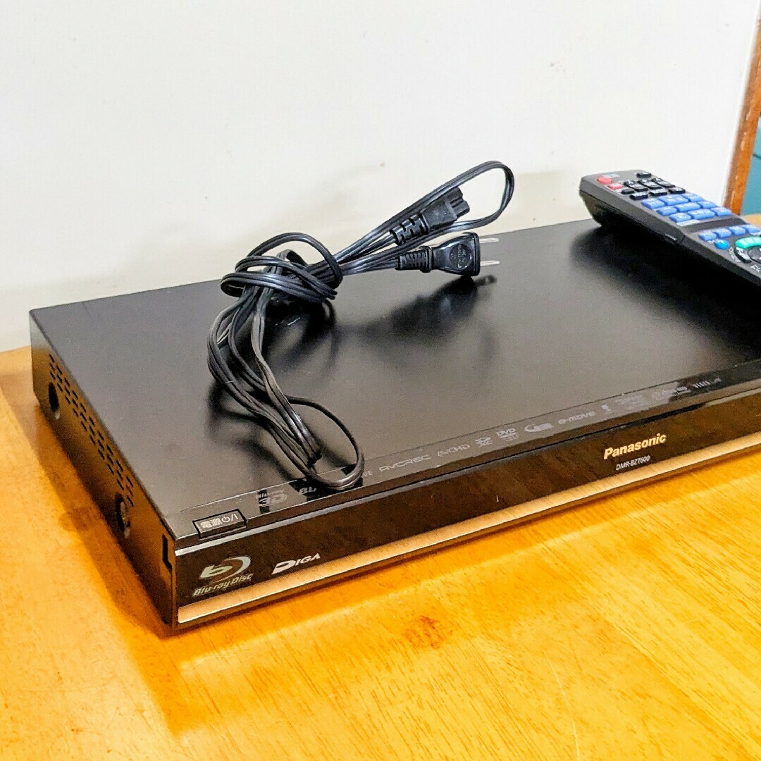 Panasonic ブルーレイレコーダー HDD 500GB→1TB 3番組同時 Panasonic ブルーレイレコーダー HDD 500GB→1TB 3番組同時