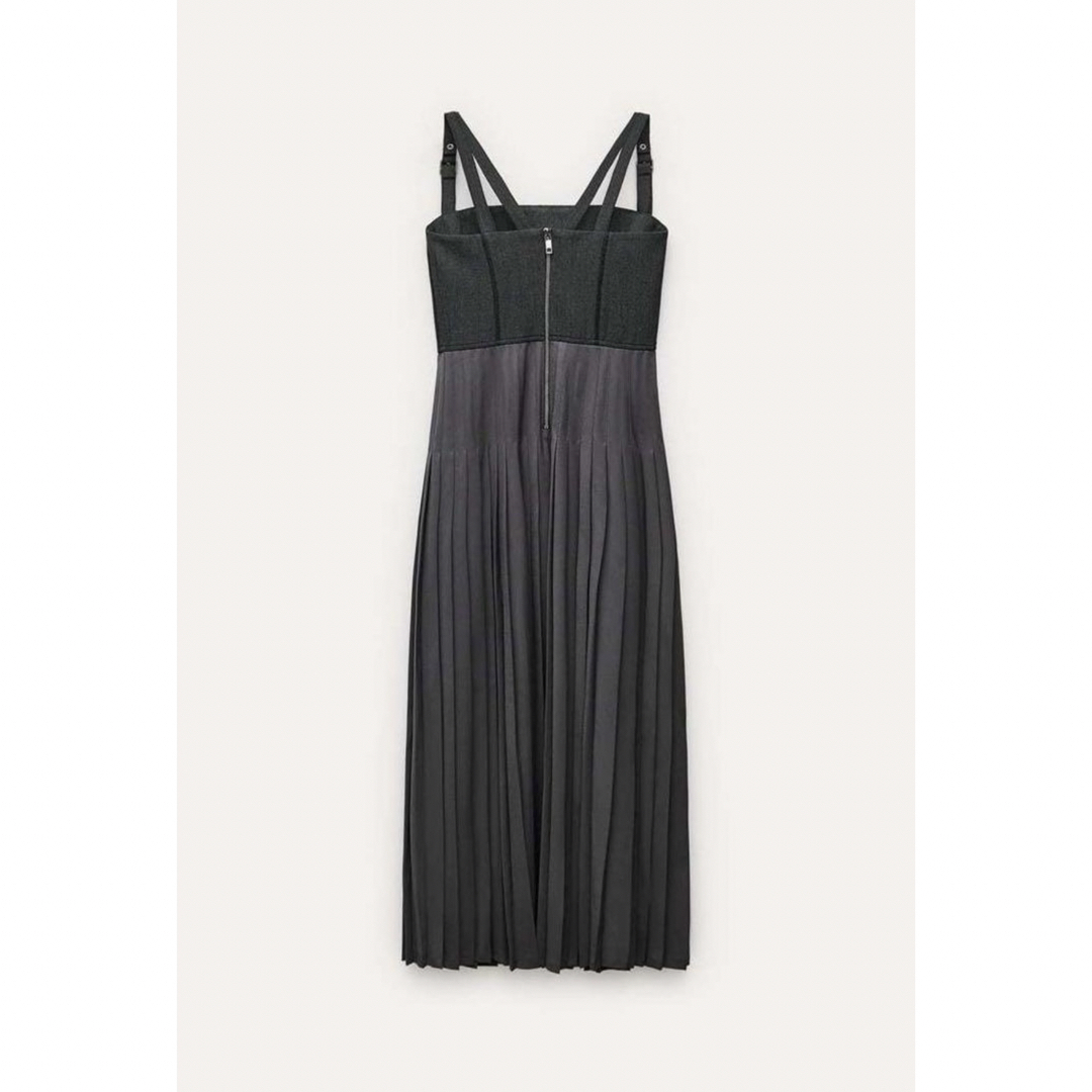 ZARA(ザラ)の新品　タグ付　ZW COLLECTION プリーツ ビスチェ　ワンピース　ロング レディースのワンピース(ロングワンピース/マキシワンピース)の商品写真