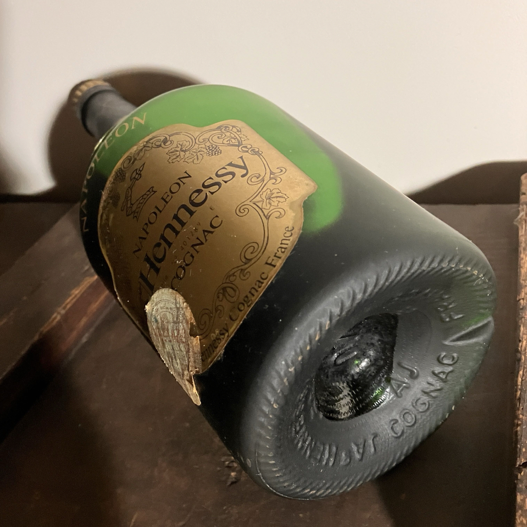 古酒 Hennessy NAPOLEON ヘネシー ナポレオン 艶なしボトル 古酒 Hennessy NAPOLEON ヘネシー ナポレオン 艶なしボトル