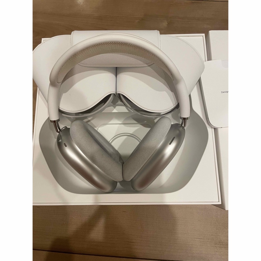 Apple AirPods Max シルバー ワイヤレスヘッドホン 箱付き Apple AirPods Max シルバー ワイヤレスヘッドホン 箱付き