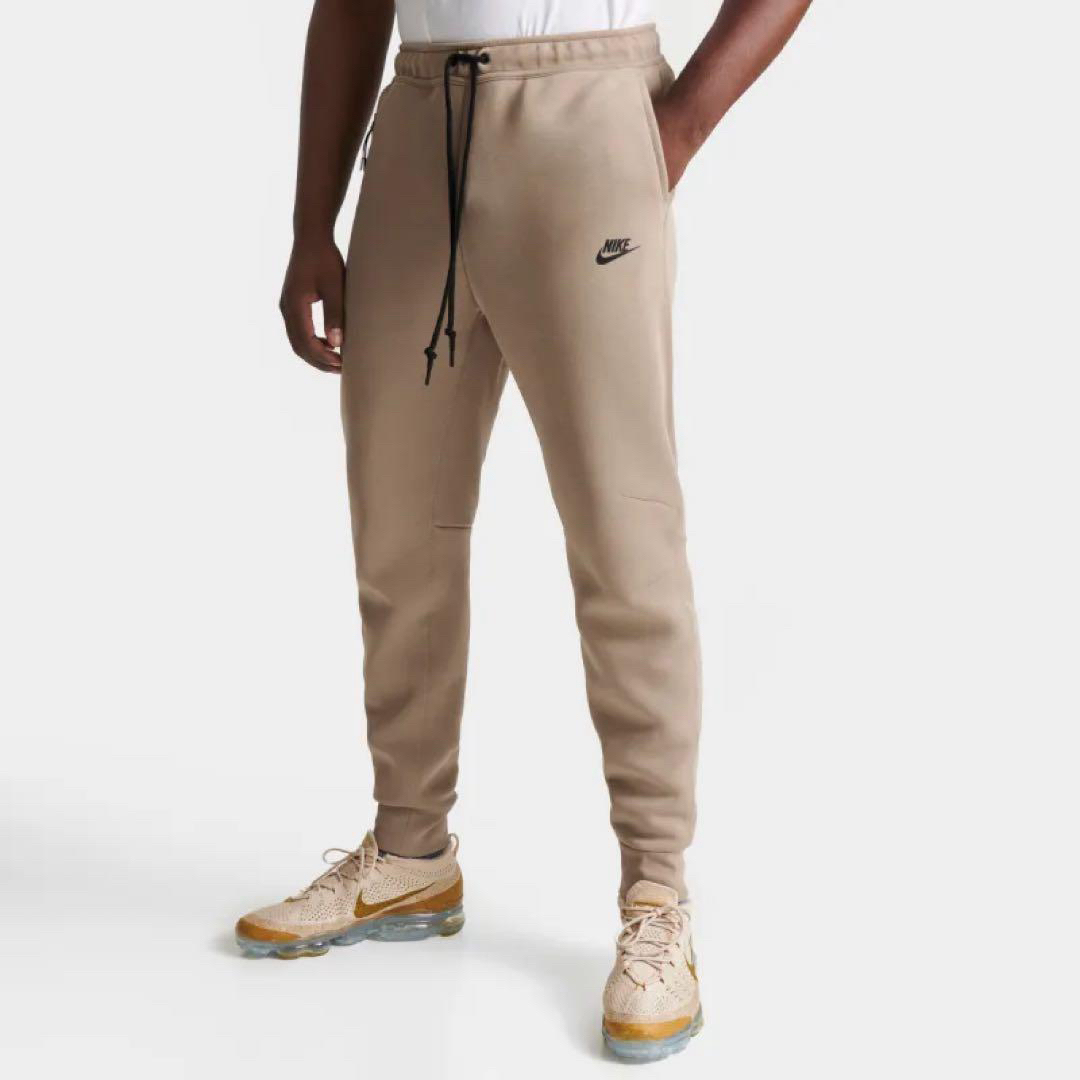NIKE - 新品 ナイキ テックフリース ジョガーパンツ スウェット NIKE - 新品 ナイキ テックフリース ジョガーパンツ スウェット