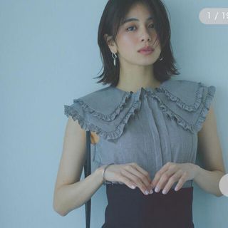 SNIDEL(シャツ/ブラウス(半袖/袖なし))のフリマアイテム一覧 SNIDEL(シャツ/ブラウス(半袖/袖なし))のフリマアイテム一覧