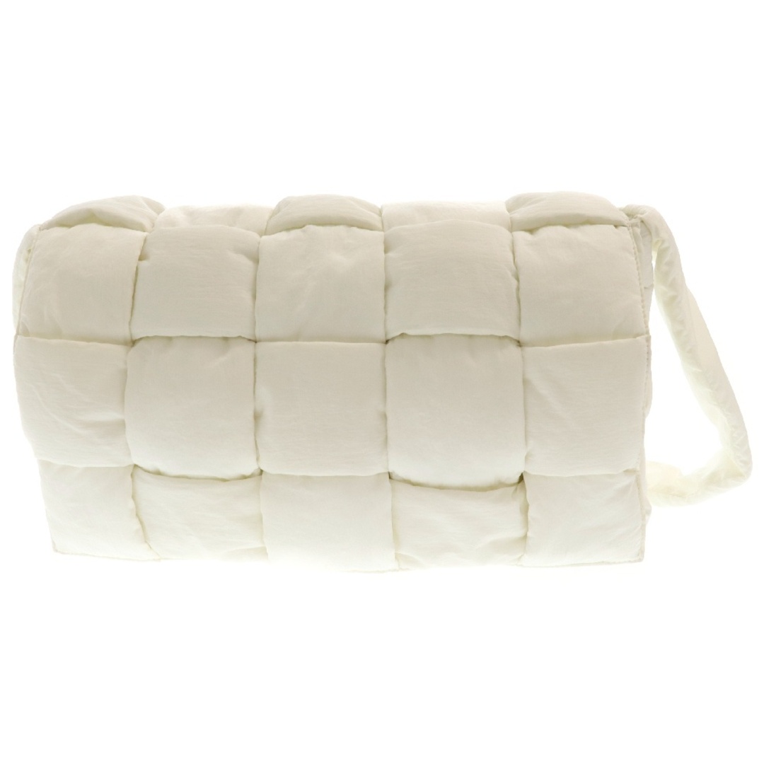 BOTTEGA VENETA ボッテガヴェネタ パデッド カセット マキシ BOTTEGA VENETA ボッテガヴェネタ パデッド カセット マキシ