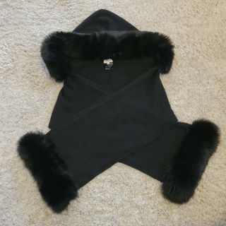 FOXEY(マフラー/ショール)のフリマアイテム一覧 FOXEY(マフラー/ショール)のフリマアイテム一覧