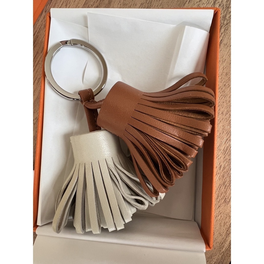 HERMES エルメス カルメン ウノドス キーホルダー HERMES エルメス カルメン ウノドス キーホルダー