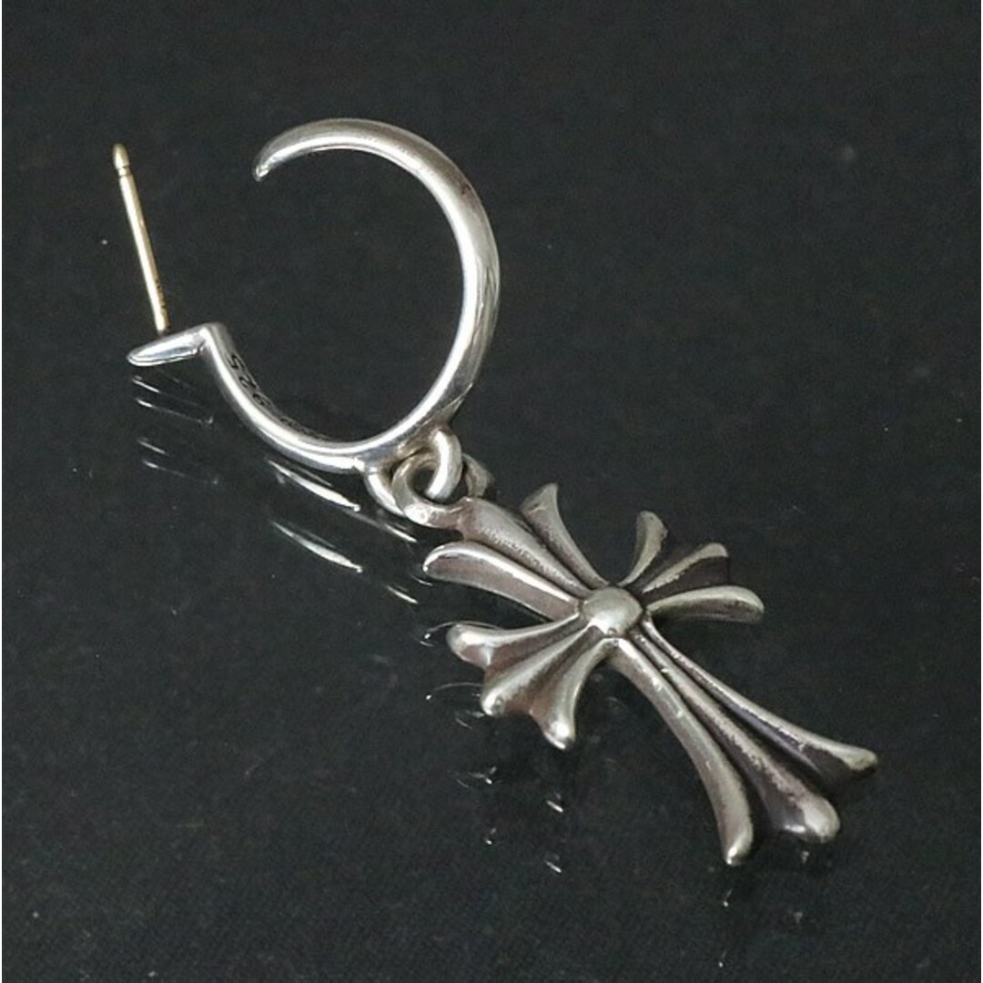 CH クロムハーツ ピアスtiny ch cross hoop 許可なく 片耳 美品 CH クロムハーツ ピアスtiny ch cross hoop 許可なく 片耳 美品