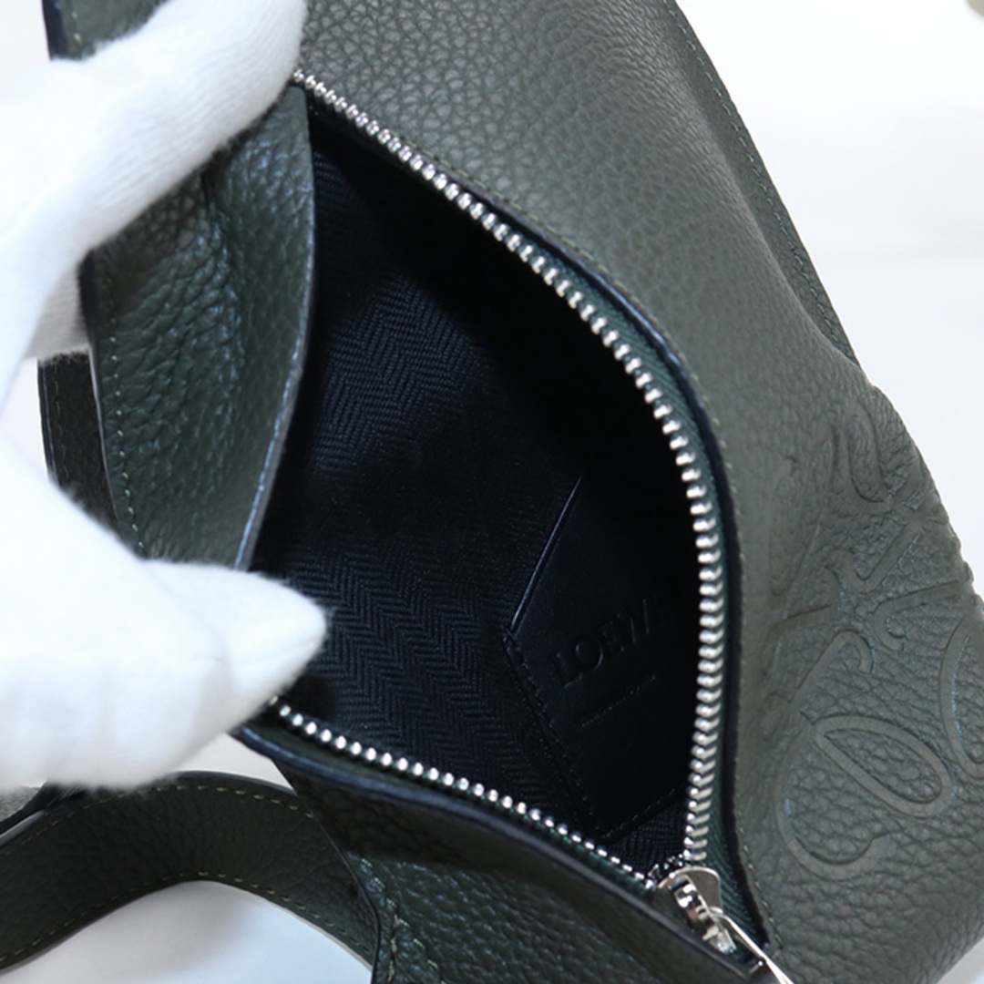 LOEWE - ロエベ バーティカル Tポケット ボディバッグの通販 by LOEWE - ロエベ バーティカル Tポケット ボディバッグの通販 by