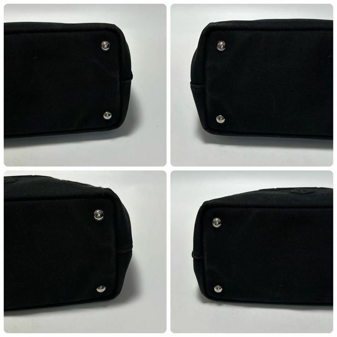 極美品】RFID搭載 Gカード プラダ カナパ エンボス 三角ロゴ 黒2way 極美品】RFID搭載 Gカード プラダ カナパ エンボス 三角ロゴ 黒2way