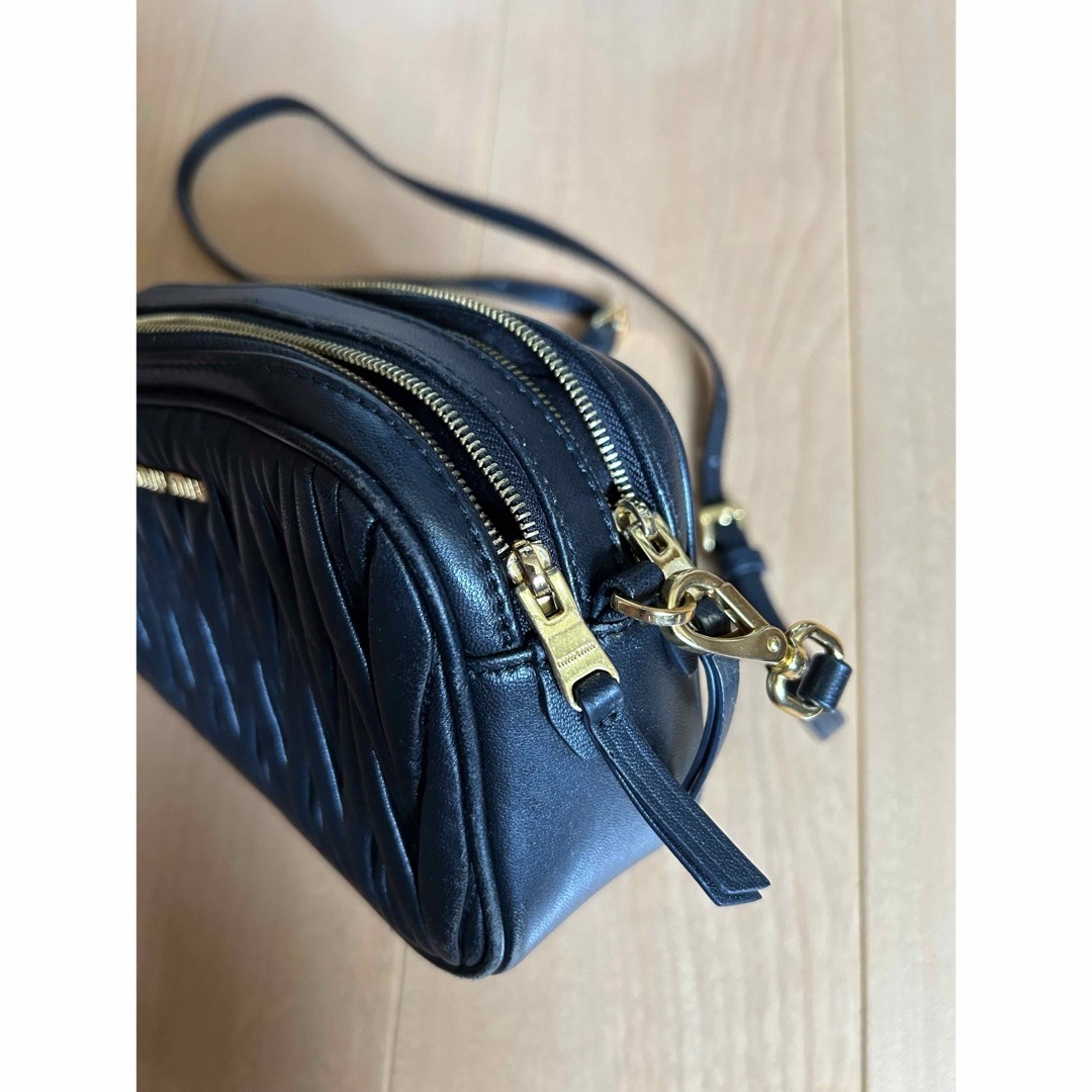 miumiu ショルダーバッグ miumiu ショルダーバッグ