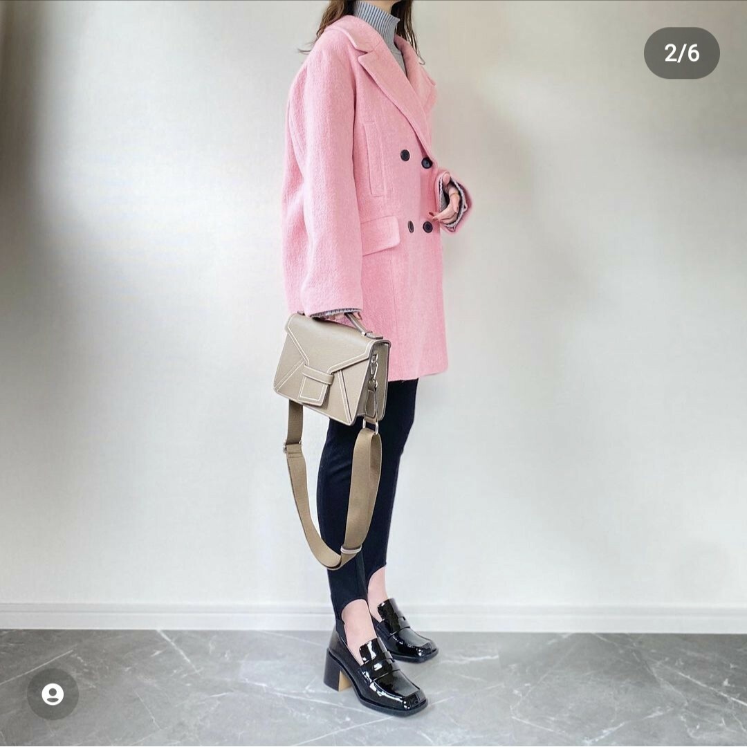 ZARA オーバーサイズ仕様ダブルブレストコート Sサイズ ピンク ZARA オーバーサイズ仕様ダブルブレストコート Sサイズ ピンク