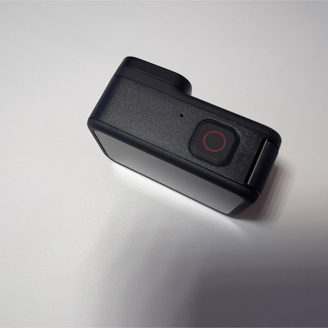 GoPro カメラ HERO11 BLACK &純正バッテリーチャージャー ビデオカメラ GoPro カメラ HERO11 BLACK &純正バッテリーチャージャー ビデオカメラ