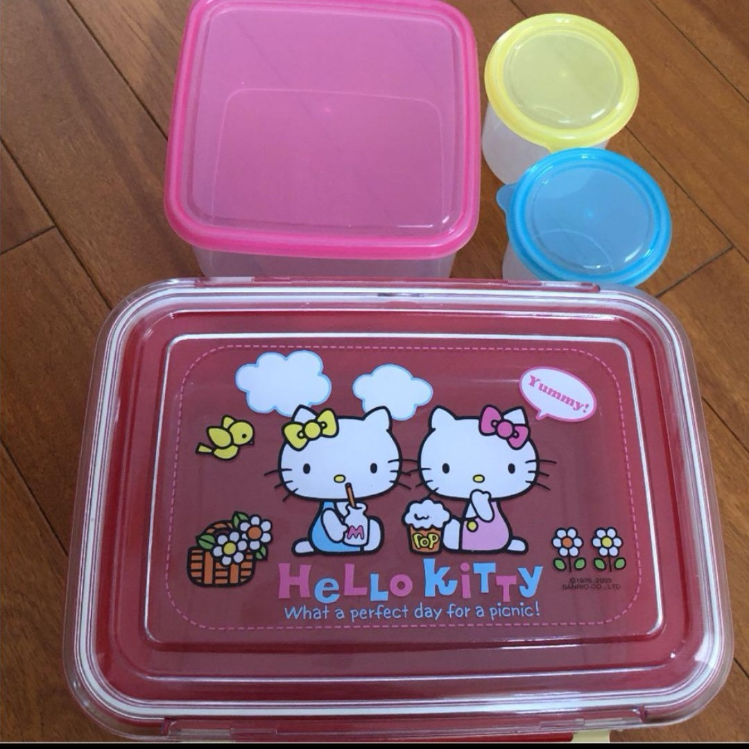 ハローキティ - キティちゃん お弁当箱の通販 by y's shop ハローキティ - キティちゃん お弁当箱の通販 by y's shop
