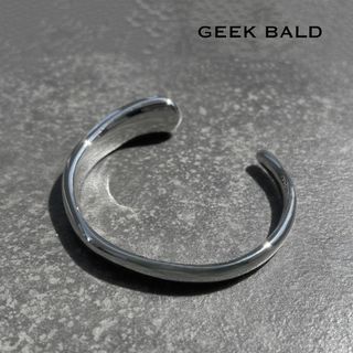 シルバーバングル　デザインライン　シルバーアクセサリー　メンズ　レディース　人気(バングル/リストバンド)