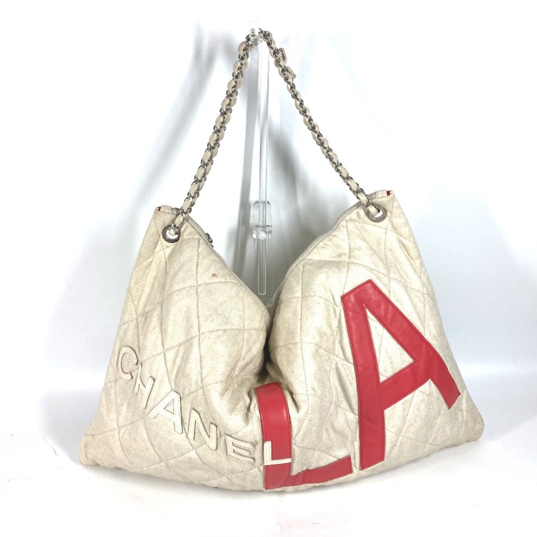 CHANEL - シャネル CHANEL ロゴ LA CC ココマーク チャーム付き CHANEL - シャネル CHANEL ロゴ LA CC ココマーク チャーム付き