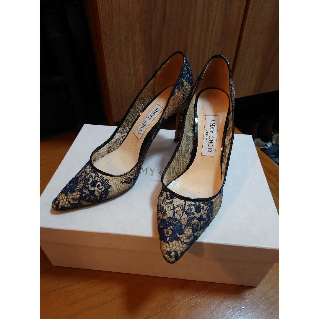 希少なネイビー♥JIMMY CHOO♥レースパンプス♥37.5 ハイヒール 希少なネイビー♥JIMMY CHOO♥レースパンプス♥37.5 ハイヒール