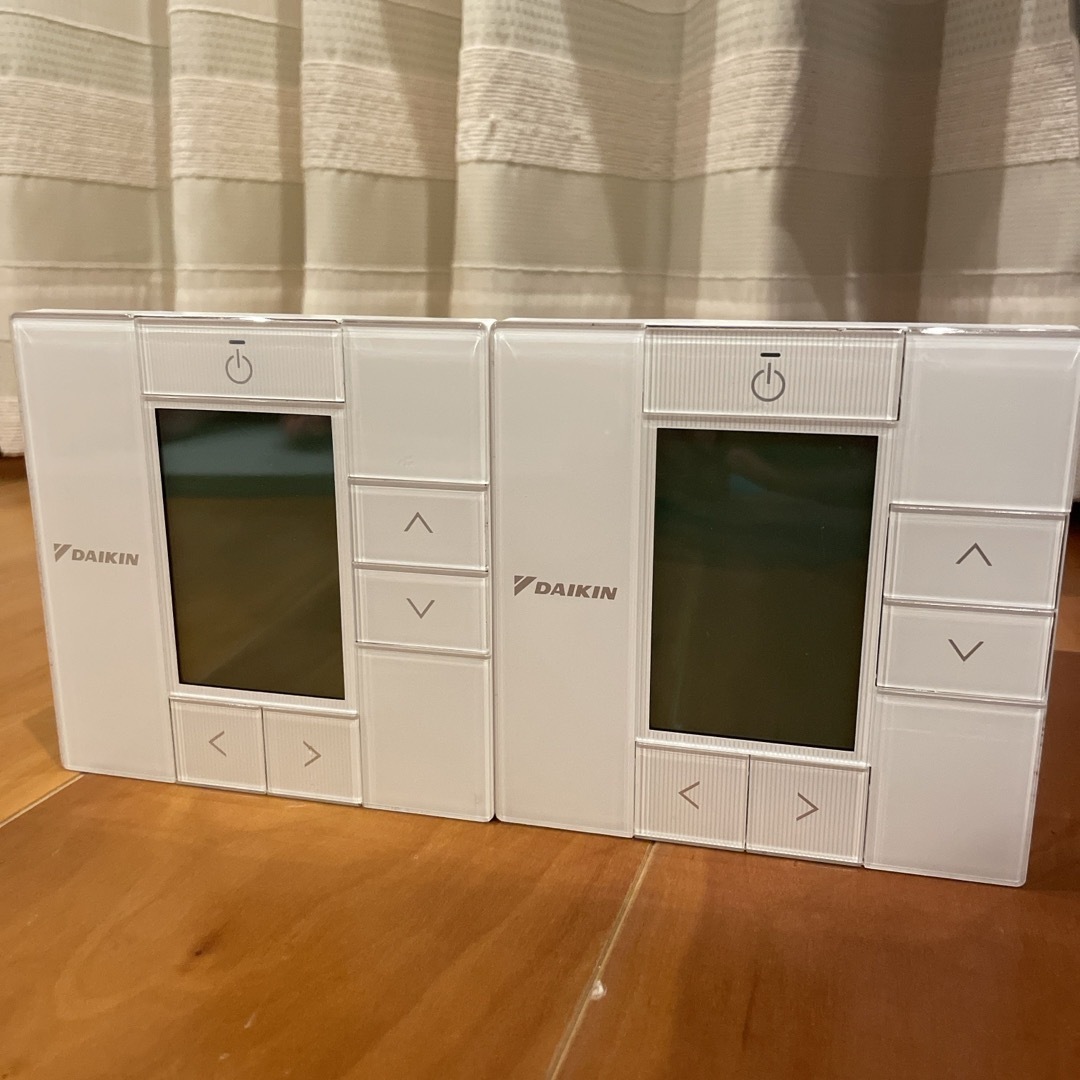 DAIKIN - DAIKIN エアコン用リモコン BRC1G2 の通販 by e DAIKIN - DAIKIN エアコン用リモコン BRC1G2 の通販 by e