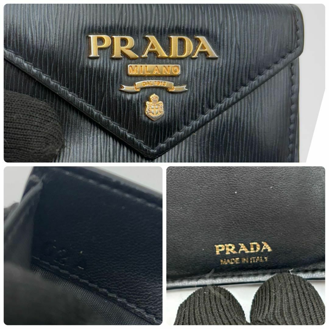 PRADA - 極美品✨付属付✨プラダ 三つ折り財布 レター型 ヴィッ PRADA - 極美品✨付属付✨プラダ 三つ折り財布 レター型 ヴィッ