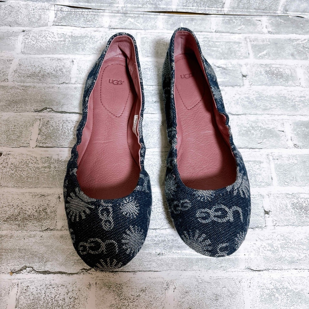 極美品✨UGG アグ バレエシューズ デニム モノグラム ロゴ 25cm 極美品✨UGG アグ バレエシューズ デニム モノグラム ロゴ 25cm