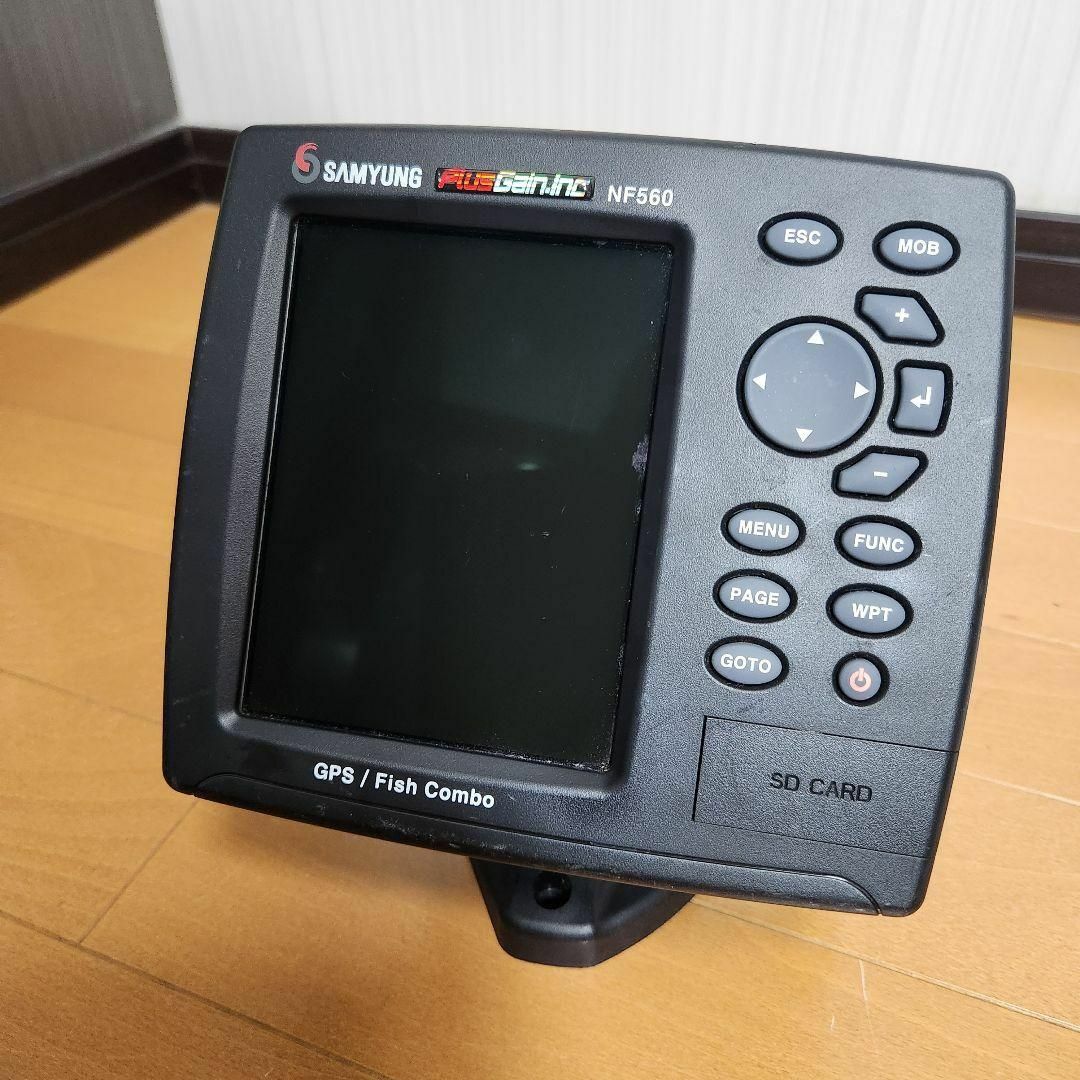 SAMYUNG NF560 魚群探知機 GPSプロッター 5.6インチ カラーの SAMYUNG NF560 魚群探知機 GPSプロッター 5.6インチ カラーの