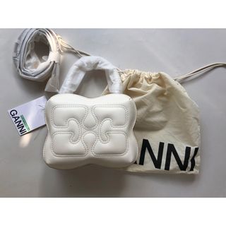 メゾンスペシャル(MAISON SPECIAL)のGANNI ショルダーバッグ(ショルダーバッグ)