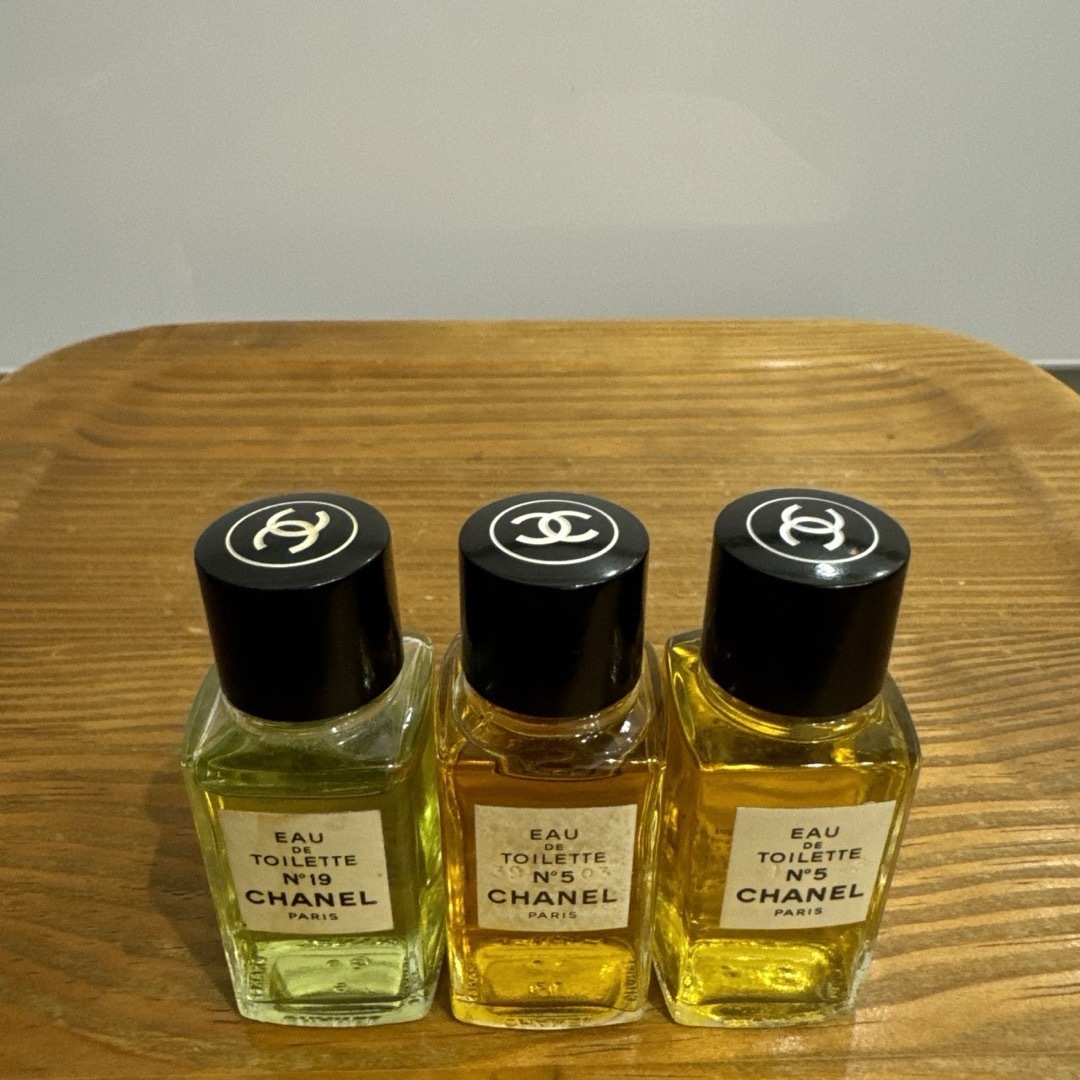 CHANEL - CHANEL No19 No15オードトワレ 19ml3本セット CHANEL - CHANEL No19 No15オードトワレ 19ml3本セット