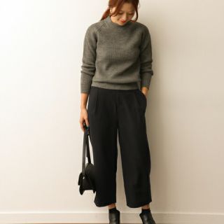 アーバンリサーチ(URBAN RESEARCH)の☆今期美品☆アーバンリサーチ ドアーズ クロップドパンツ ガウチョ(クロップドパンツ)