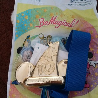 ディズニー(Disney)のディズニーシー１０周年　イベントメダル(キャラクターグッズ)