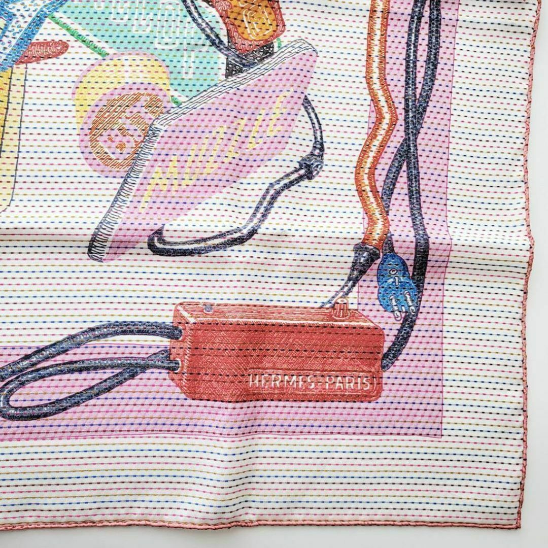 HERMES - HERMESエルメス カレ70 シュヴァロスコープ ネオン HERMES - HERMESエルメス カレ70 シュヴァロスコープ ネオン