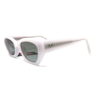 Ray-Ban(ホワイト/白色系)のフリマアイテム一覧 Ray-Ban(ホワイト/白色系)のフリマアイテム一覧