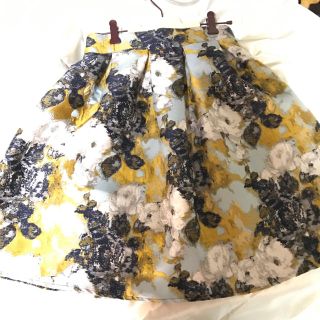 チェスティ(Chesty)のChesty風スカート(ひざ丈スカート)